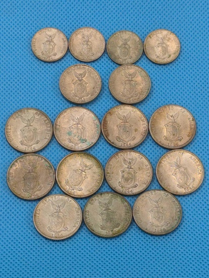 1944 FILIPINAS CENTAVOS LOT - SILVER 4-TENS, 2-FIVES AND TWENTY CENTAVOS - 17 TOTAL COINS