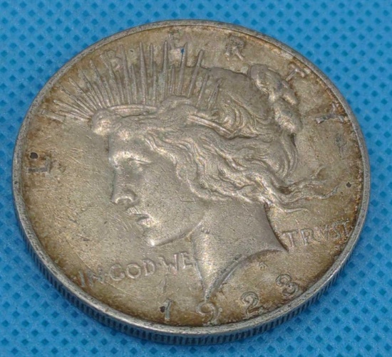 1923D PEACE SILVER DOLLAR