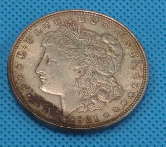 1921 MORGAN SILVER DOLLAR