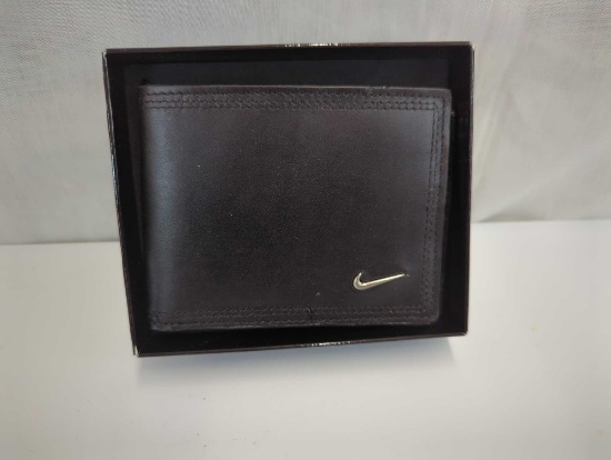 NIKE GOLF BLACK WALLET NEW
