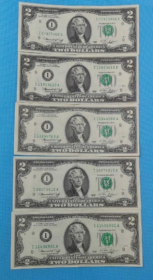 FIVE -1976 $2 - TWO DOLLAR BILLS LOT