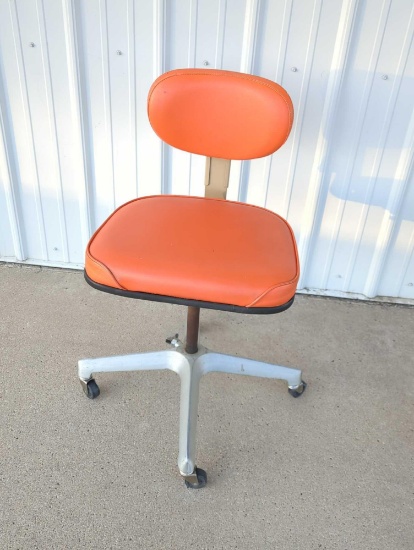 VINTAGE CRAMER OFFICE CHAIR - MCM