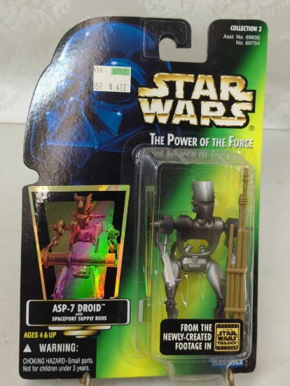 STAR WARS THE POWER OF THE FORCE - ASP-7 DROID W/ SPACEPORT SUPPLY RODS- KENNER
