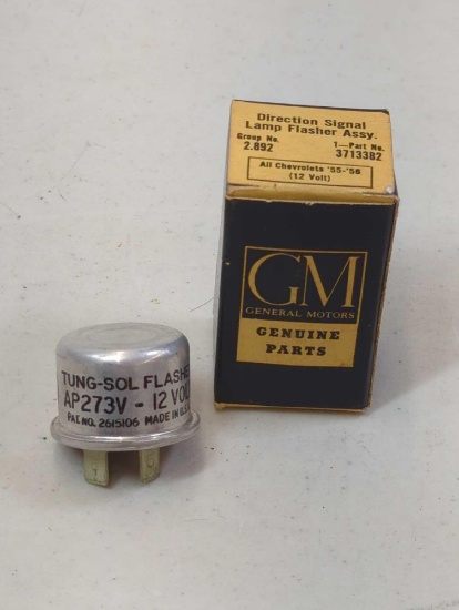 VINTAGE GM GENUINE PARTS BOX DASH 1955-56 DIRECTIONAL SIGNAL LAMP FLASHER ASSEMBLY INCLUDED