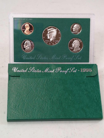 UNITED STATES MINT PROOF SET- 1995 S