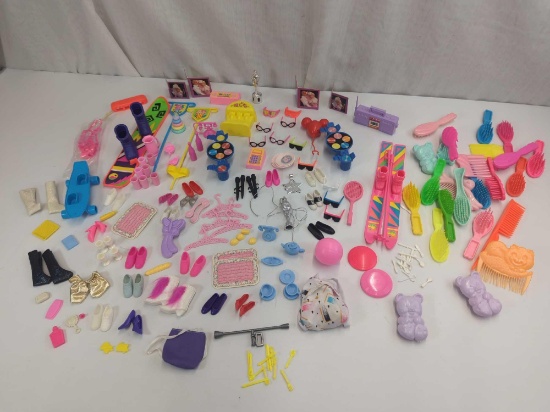 BARBIE ACCESSORIES INCLUDING SHOES, BRUSHES DISHES SOME MISSING PIECES