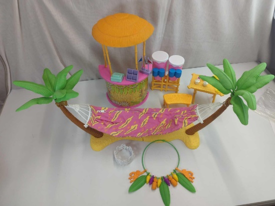 BARBIE BEACH HAMMOCK AND STAND NOT COMPLETE