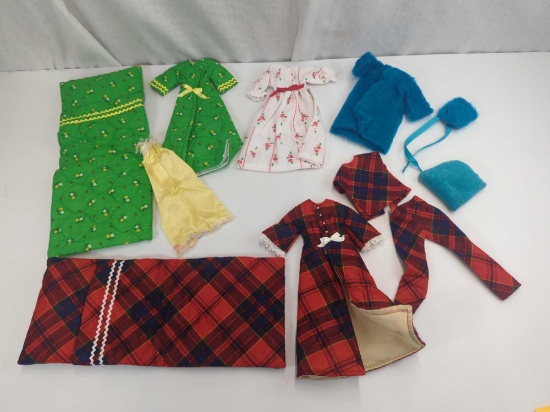 BARBIE DOLL CLOTHES PJ'S, SLEEPING BAGS