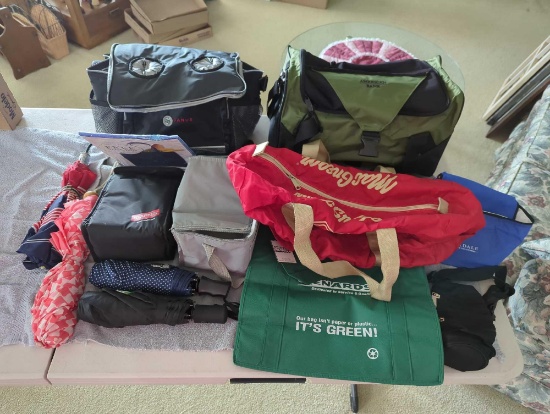 LUNCH BAGS , TOTES & UMBRELLA'S