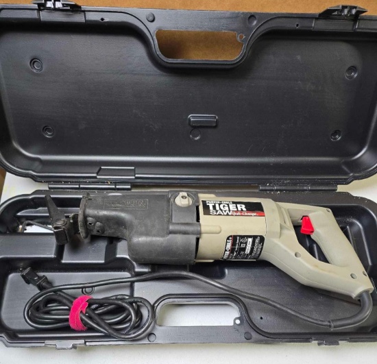Porter Cable Tiger Saw Model 737