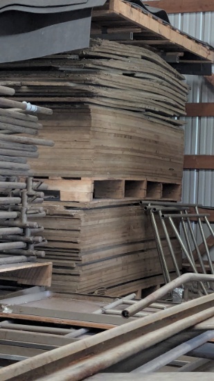 75 Particle Board Sheets, Wood Material, Approx. 47"x 94" - Additional sizes included.