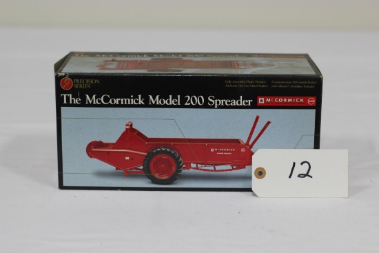 #12 McCORMICK MODEL 200 SPREADER 1/16-SCALE PRECISION CLASSICS NO. 9 (NIB)