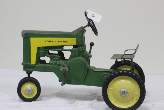 #136 1959 JOHN DEERE 3 LARGE HOLE PEDAL TRACTOR