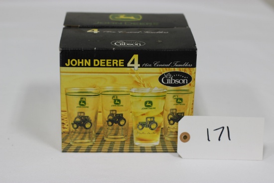 #171 JOHN DEERE 4 16 OZ. CONICAL TUMBLERS (NIB)