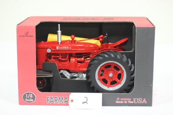 #2 FARMALL SUPER M TRACTOR 1/8-SCALE (NIB)