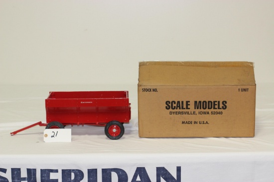 #21 McCORMICK FLARE BOX WAGON 1/8-SCALE (NIB)