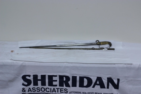 #109-EARLY 1800s EAGLE HEAD OFFICER'S SWORD W/BONE GRIP