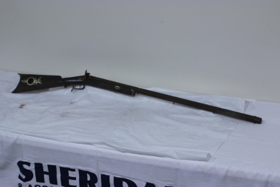 #120-.44 CAL KENTUCKY RIFLE W/HALF STOCK & BARREL STAMPED "W.W. HACKNEY, DAYTON" (MISSING SIGHT, RAM