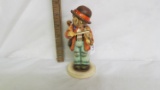 Hummel figurine: Little Fiddler