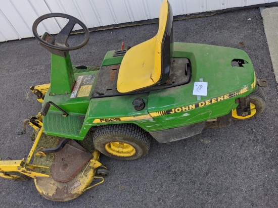John Deere F525 3-wheel Mower W/front Mount Deck, 2 Wheel Weights, & 1,446 Hours (little Rough)