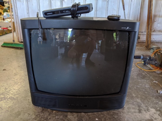 26" Zenith Television With Remote And Magnavox Converter
