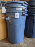 (7) Trash Cans And (6) Lids