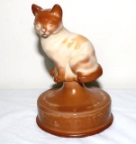 FENTON SLAG GLASS CAT ON PEDESTAL, SIGNED BY LYNN FENTON, 2008, 5.5