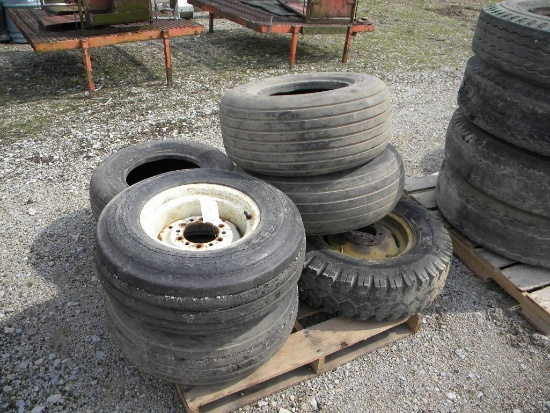 15-3: PALLET OF MISCELLANEOUS FARM TIRES