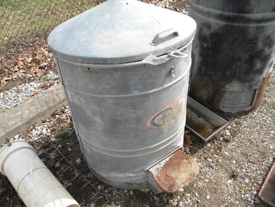 4-6: PAX 80-GALLON HOG WATERER