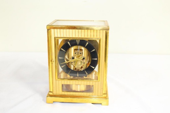 LE COULTRE ATMOS, 1975, 15 JEWEL SWISS MADE CLOCK, WITH ORIGINAL WOOD BOX &