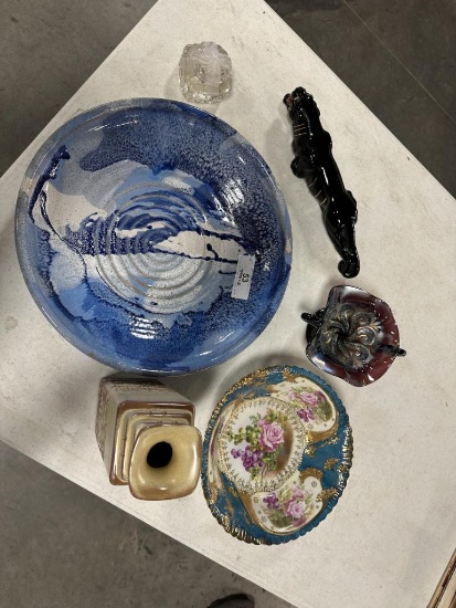 GLASS JAGUAR, (2) BOWLS, INK WELL, VASE, HANDLED DISH