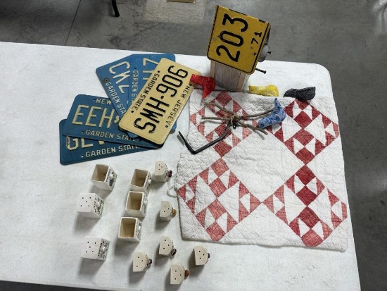 LICENSE PLATES, BIRD HOUSE, SPICE CONTAINERS, QUILT PIECE