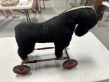 VINTAGE HORSE PULL TOY, 18
