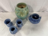 (1) LARGE TEAL COLORED VASE11