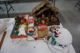 VARIOUS VINTAGE CHRISTMAS ITEMS INCLUDING NATIVITY SCENE, STRANDS OF BUBBLE