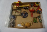 FLAT OF TOYS INCLUDING NOISE MAKERS, WIND-UP KITTEN, JACKS, MISC