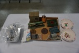 FLAT OF KELLOG'S CEREAL BOWLS, ADVERTISING TINS, NUT CRACKER, BUTTONS, BELT