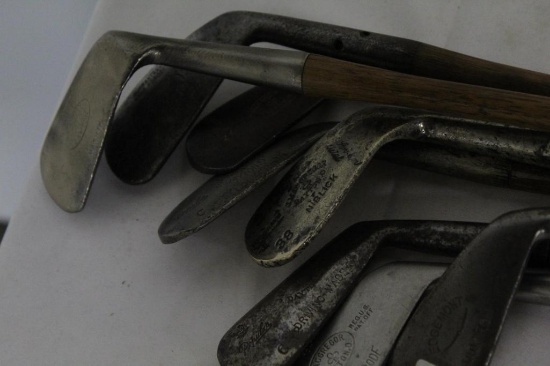 8 MISCELLANEOUS MACGREGOR IRONS - 1 MAXWELL HOSEL MID-IRON: NO GRIP, ROUGH