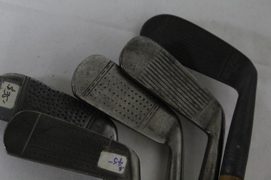 4 LEFT-HAND PUTTERS - 1 2-WAY PUTTER