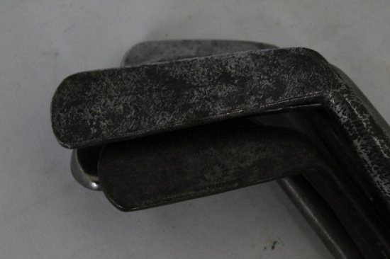 5 WOOD SHAFT CLUBS - HARRY VARDEN SPALDING, MACGREGOR SMOOTH FACE MIDIRON W