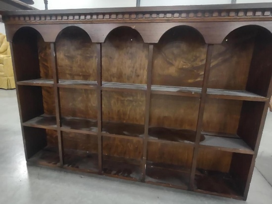 PINE HANGING DISPLAY CABINET, 34" X 22" X 6.5"