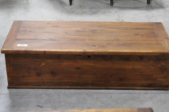 CEDAR CHEST, MISSING FEET, 45" X 19" X 13"