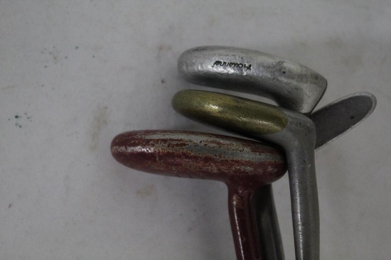 4 MALLET PUTTERS
