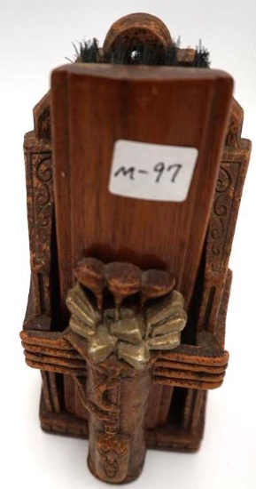 GOLF CLOTHES BRUSH & HOLDER