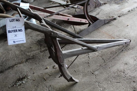 HORSE-DRAWN (2) ROW CULTIVATOR