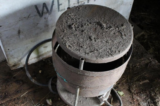 LARGE SHOW BOX; CLOTH FEED SACKS; PROPANE HEATER