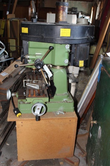 CENTRAL MILLING & DRILLING MACHINE MODEL T-2119 ON STAND