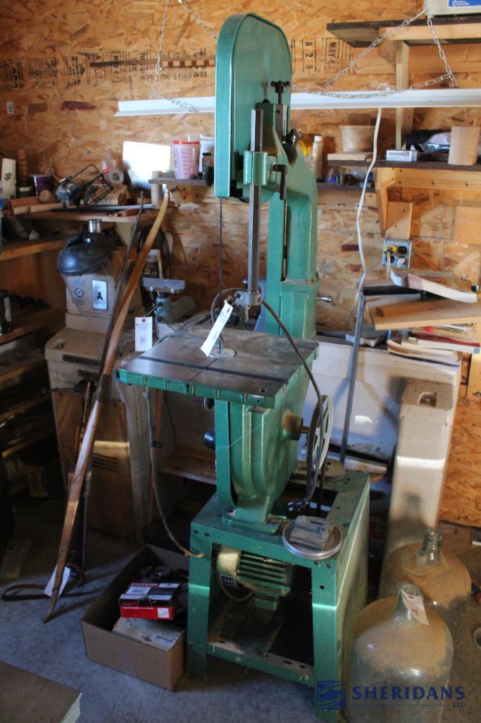 GRIZZLY 14" BAND SAW MODEL G1019 MAN. 1992 Proxibid