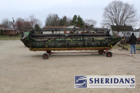 58-14: JOHN DEERE 220 20' GRAIN TABLE