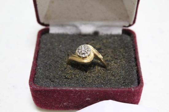 2.4 DWT, 10K GOLD RING